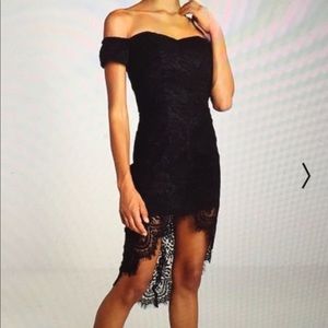 Off shoulder lace dress